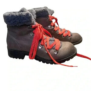 MADDEN GIRL rugged winter boots, size 9
